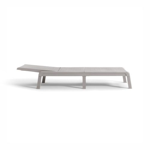 Atlas műanyag kerti napozóágy párna nélkül