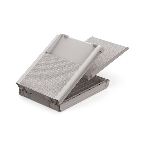 Atlas műanyag kerti napozóágy párna nélkül