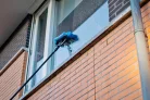 4,6 m teleszkópos napelem tisztító kefe vegyszeradagolóval, acél nyéllel + ajándék Solar Shine koncentrátum (750 ml)