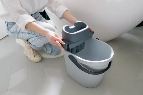 York felmosó szett ovális vödörrel, szintetkus lapos moppal, nyéllel, préssel, szürke